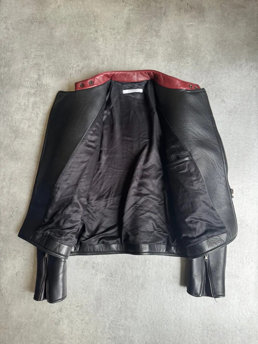 AW2016 Givenchy Moto Star Asymmetrical Biker Leather Jacket by Riccardo Tisci - Image 11