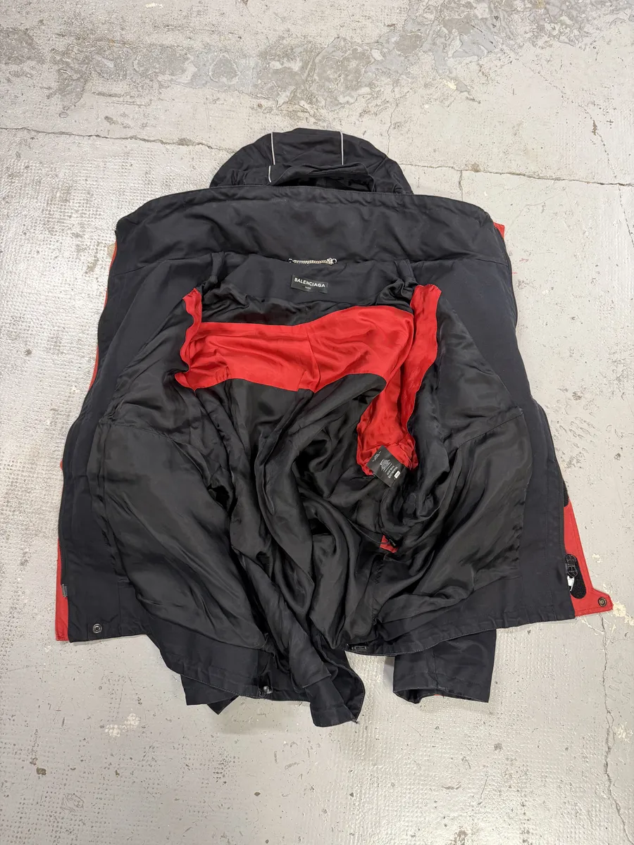 AW2017 Balenciaga Black & Red Parka Hooded Jacket - Image 13