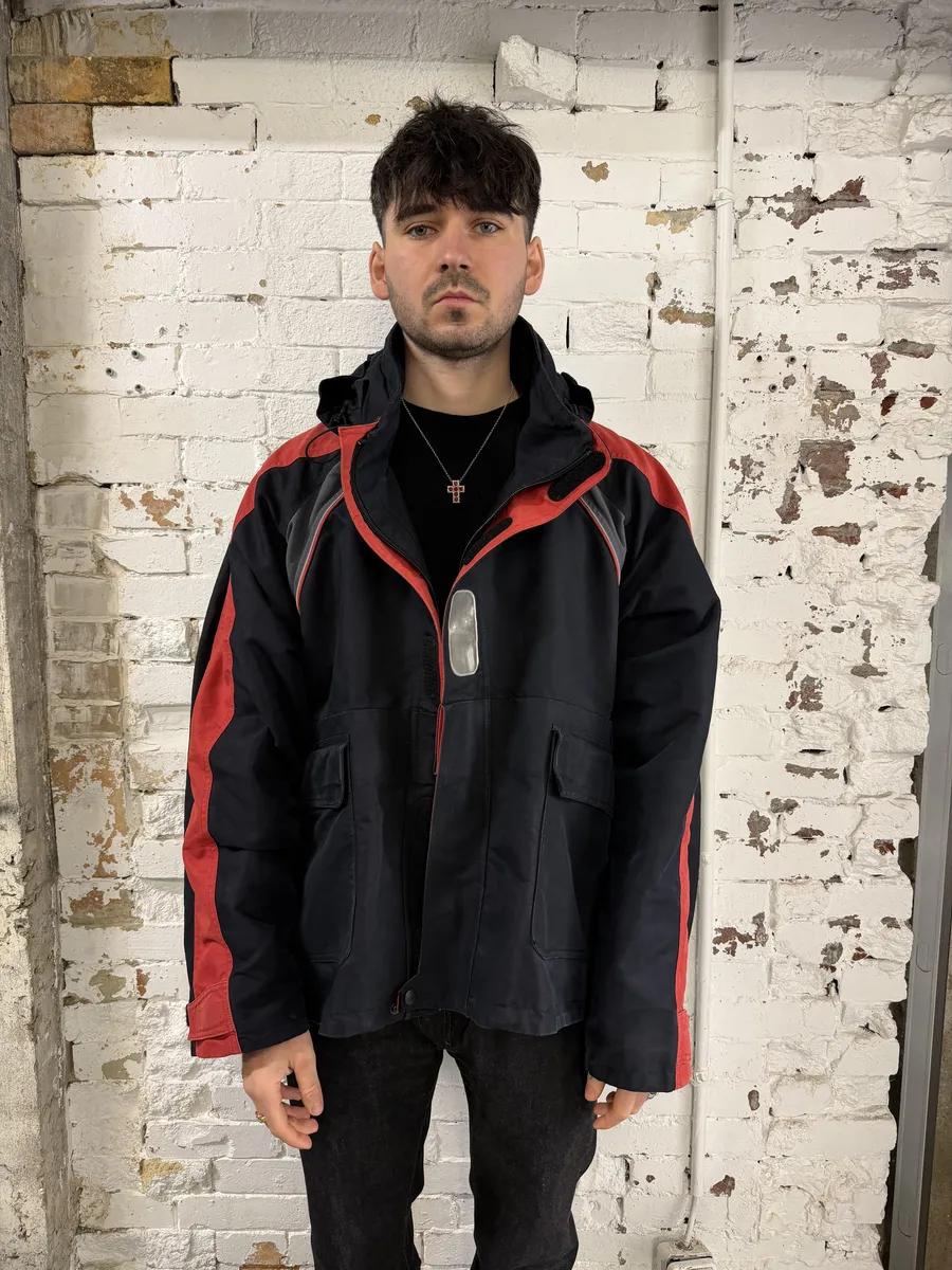 AW2017 Balenciaga Black & Red Parka Hooded Jacket - Image 4