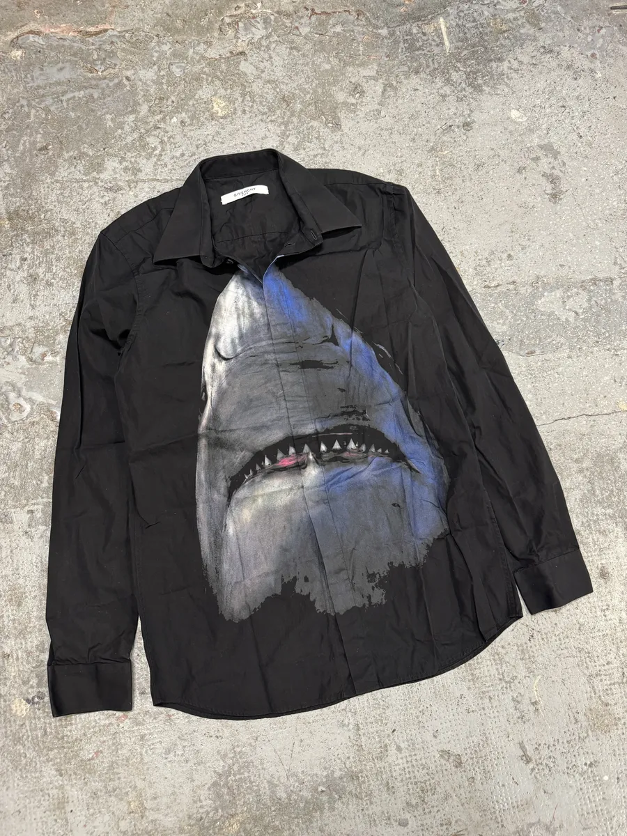 AW2017 Givenchy Jaws Shark Black Shirt by Riccardo Tisci - Image 5