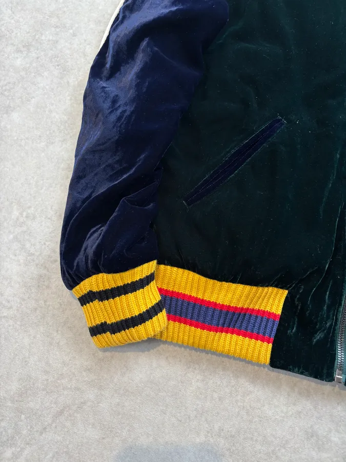 AW2017 Gucci Navy Velvet Embroidered Cobra Floral Bomber Jacket - Image 9