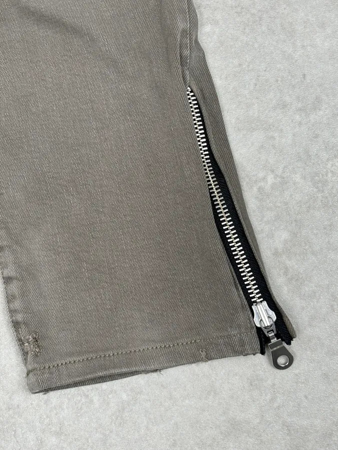 AW2018 Balmain Grey Distressed Skinny Biker Jeans - Image 11