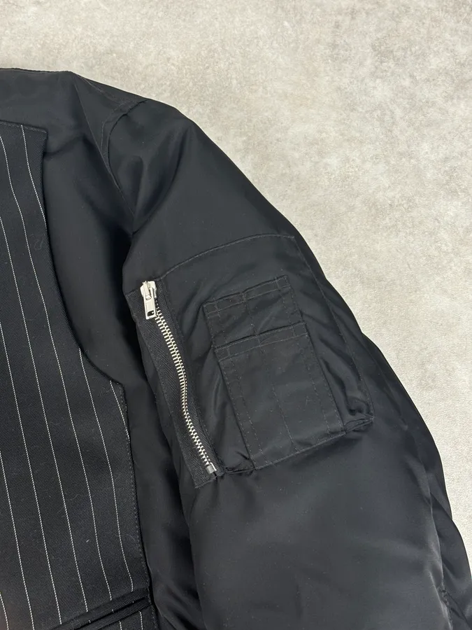 AW2018 Moschino Black Nylon Pinstriped Vest Bomber Jacket - Image 9