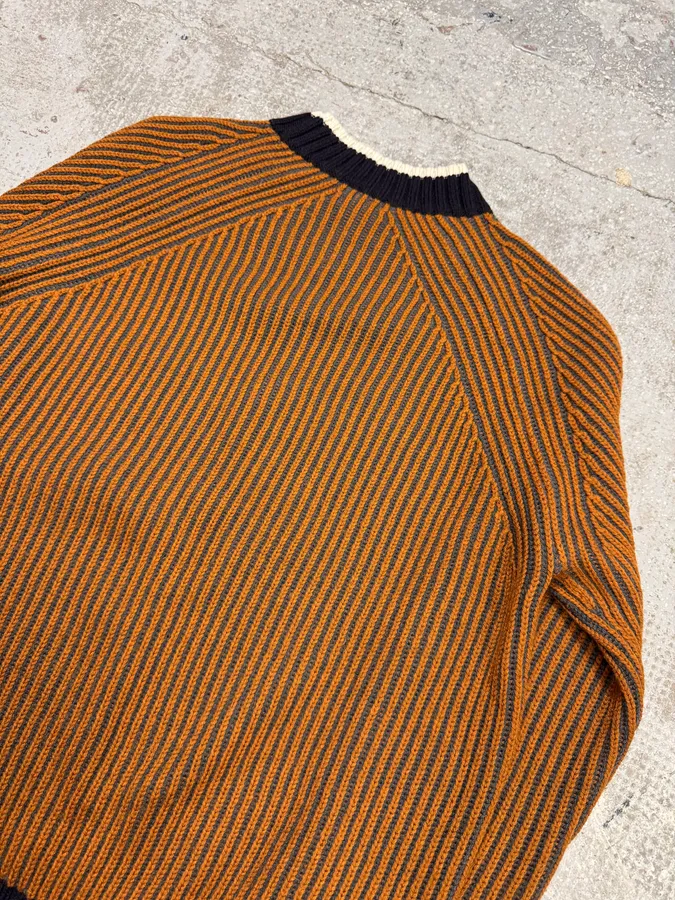 AW2019 Emporio Armani Bronze Lines Sweater - Image 8