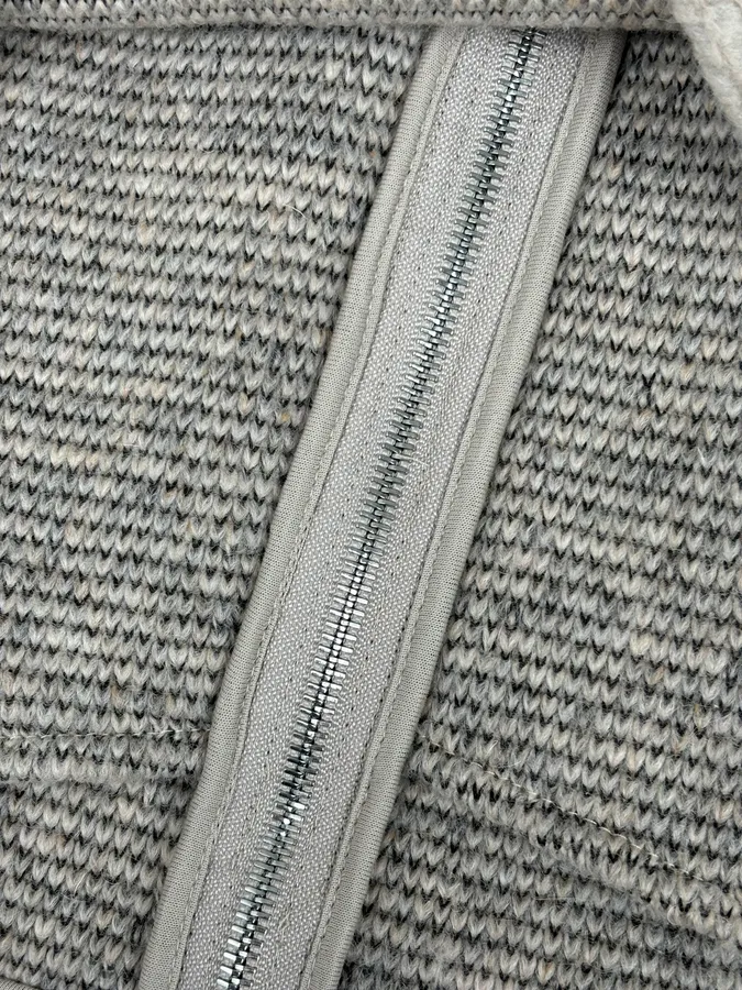 AW2019 Emporio Armani Hooded Grey Knit Zip-up Sweater - Image 13