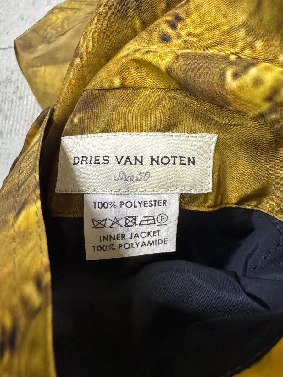 AW2020 Dries Van Noten Tiger Print Reversible Trench Coat - Image 9