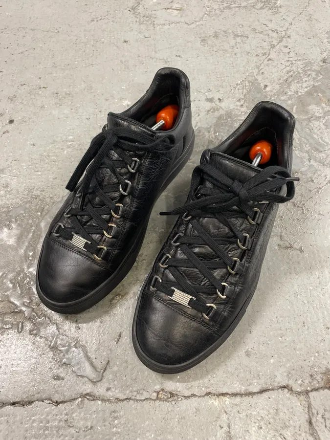 Balenciaga Arena Black Leather Low Shoes - Image 3