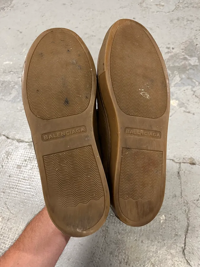 Balenciaga Arena Brown Leather Low Sneakers - Image 7