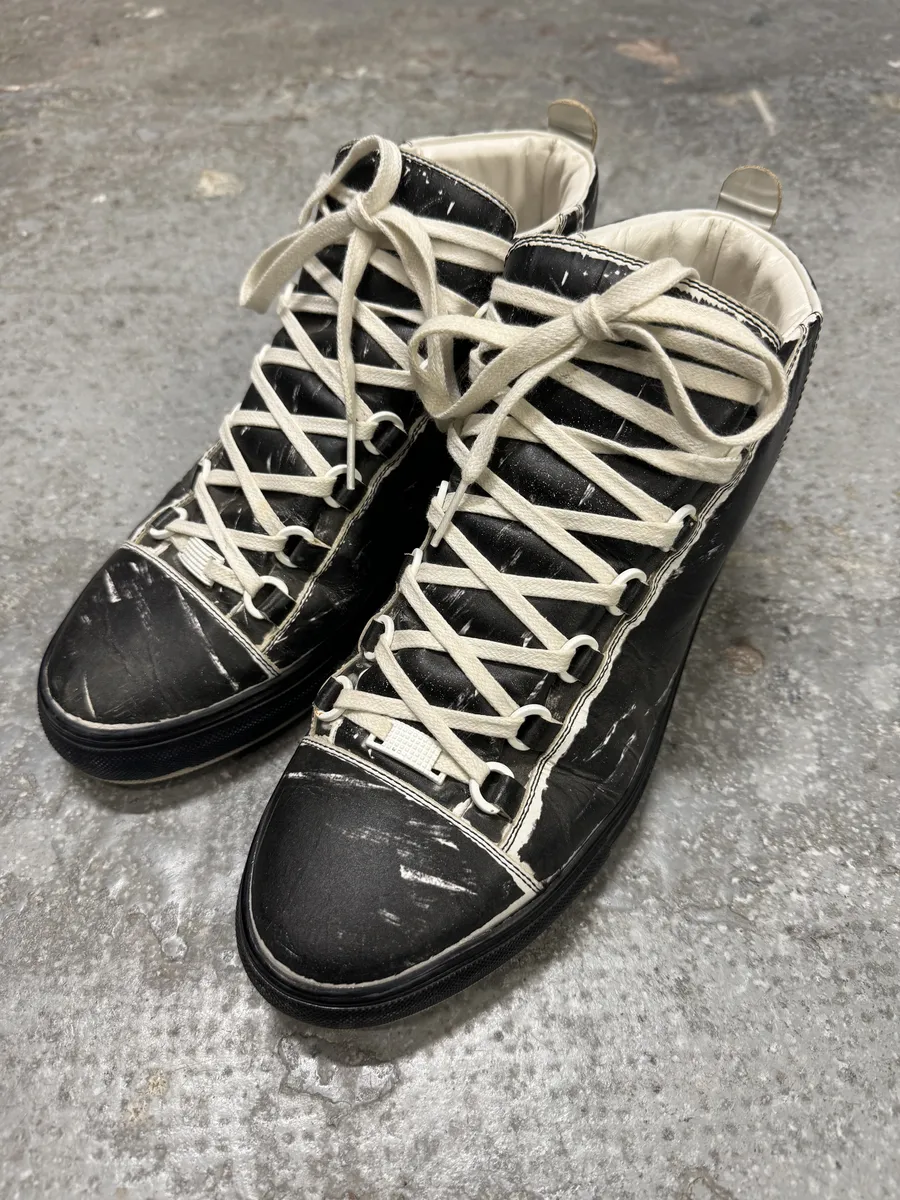 Balenciaga Arena High Black & White Leather Shoes - Image 4