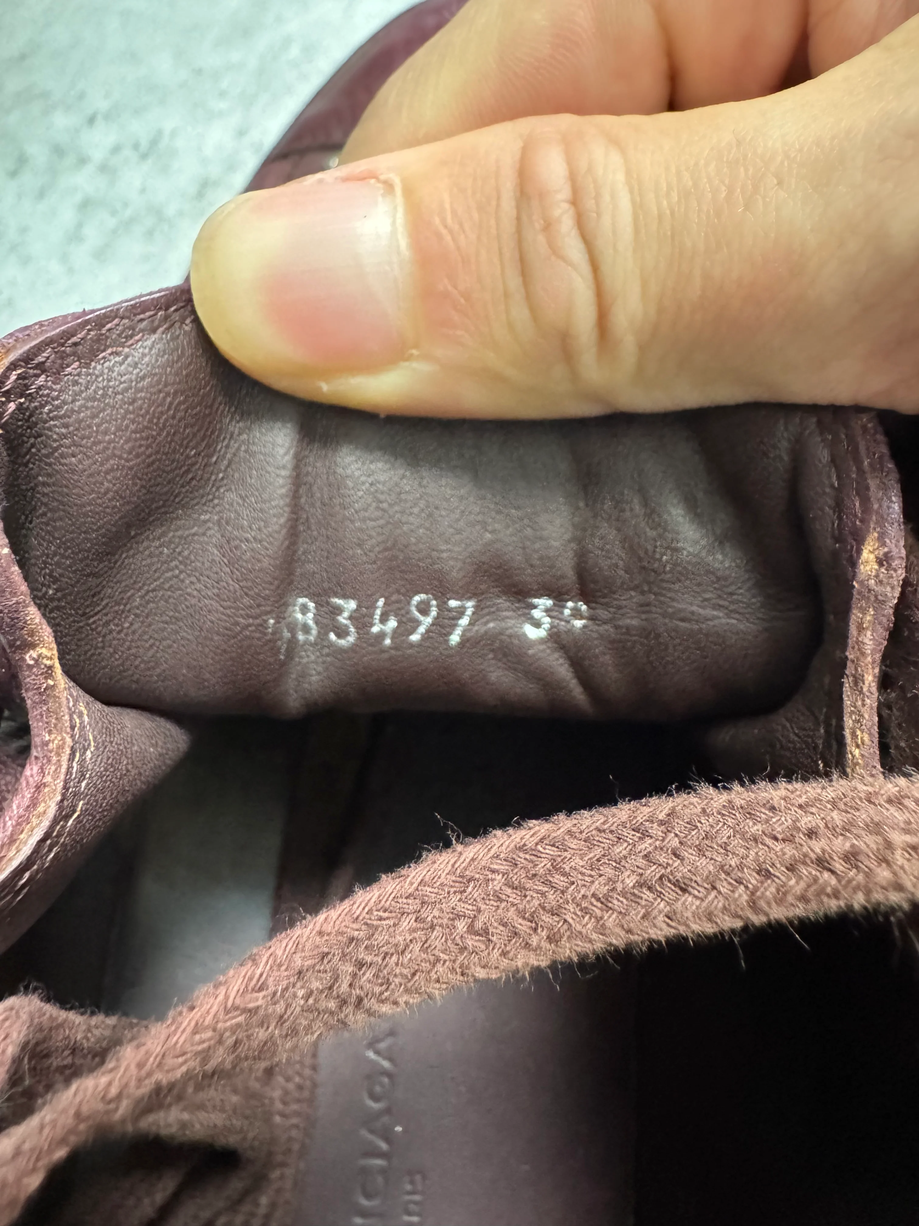 Balenciaga Arena High Bordeaux Craked Leather Sneakers - Image 7