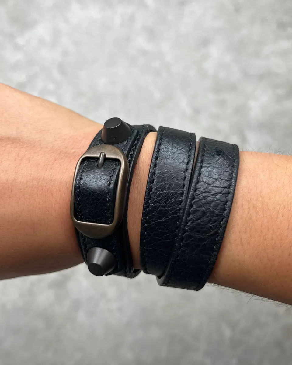 Balenciaga Black Leather Studded Buckle Bracelet - Image 3
