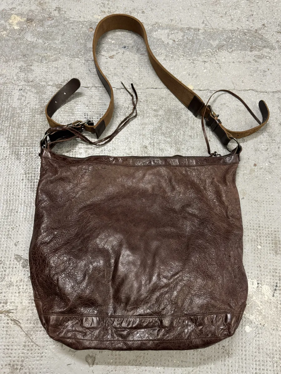 Balenciaga City Brown Leather Shoulder Bag - Image 2