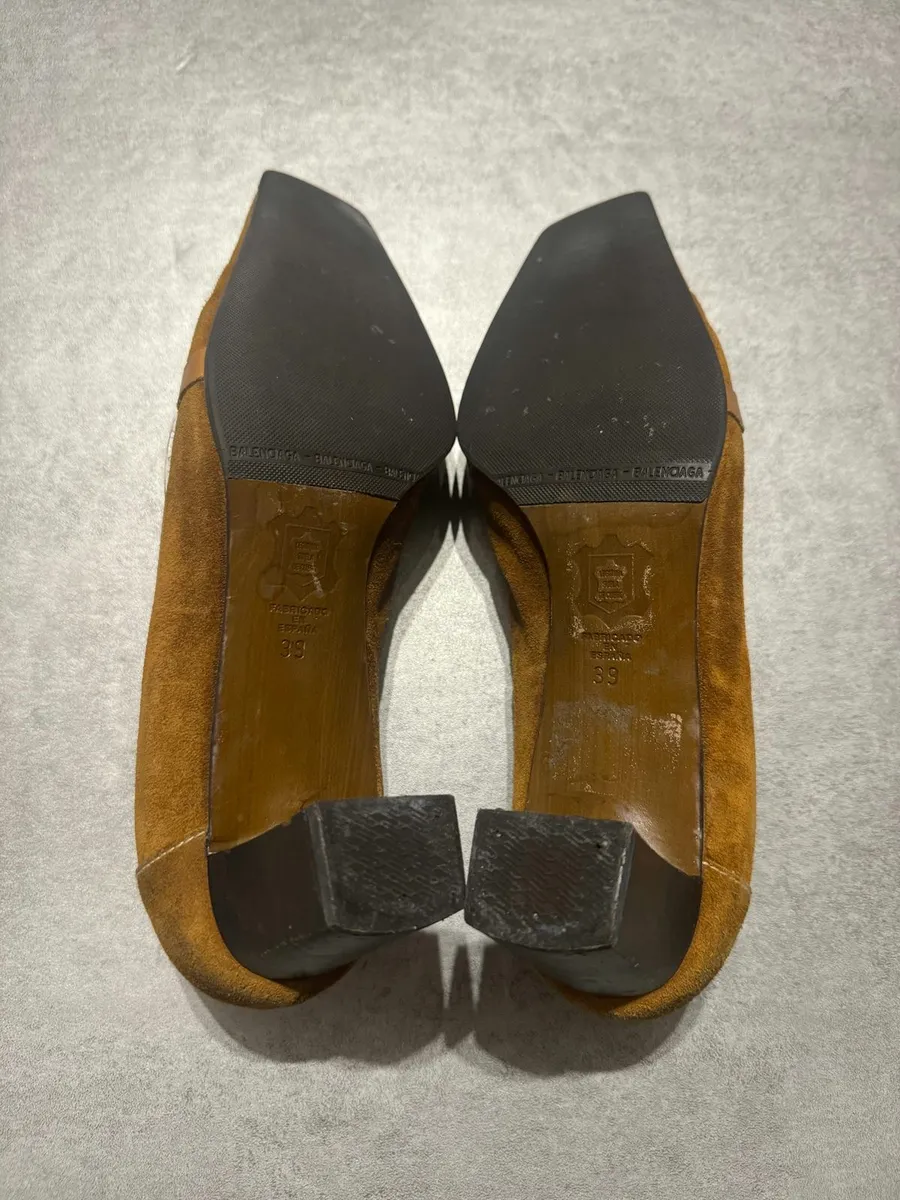 Balenciaga El Corte Ingles Camel Suede Heels - Image 7