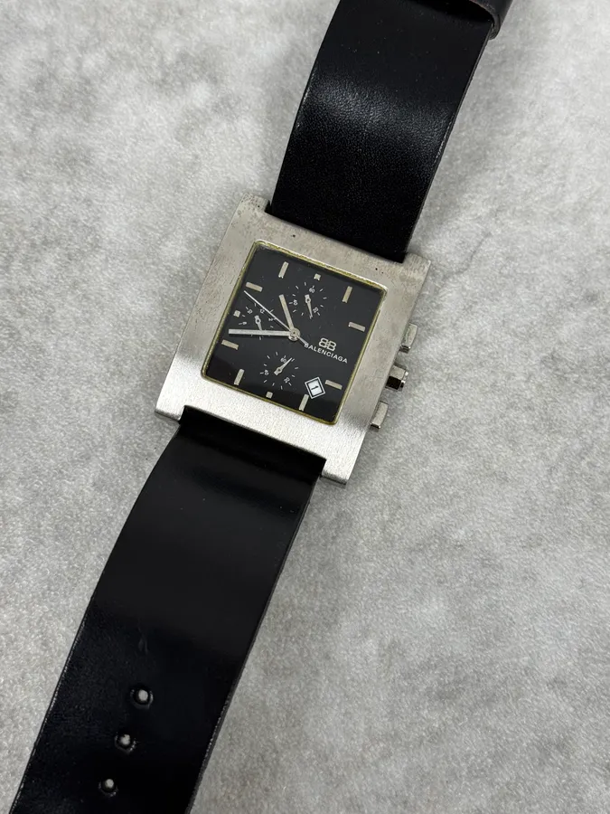 Balenciaga Paris Black Leather Minimalist Watch - Image 2