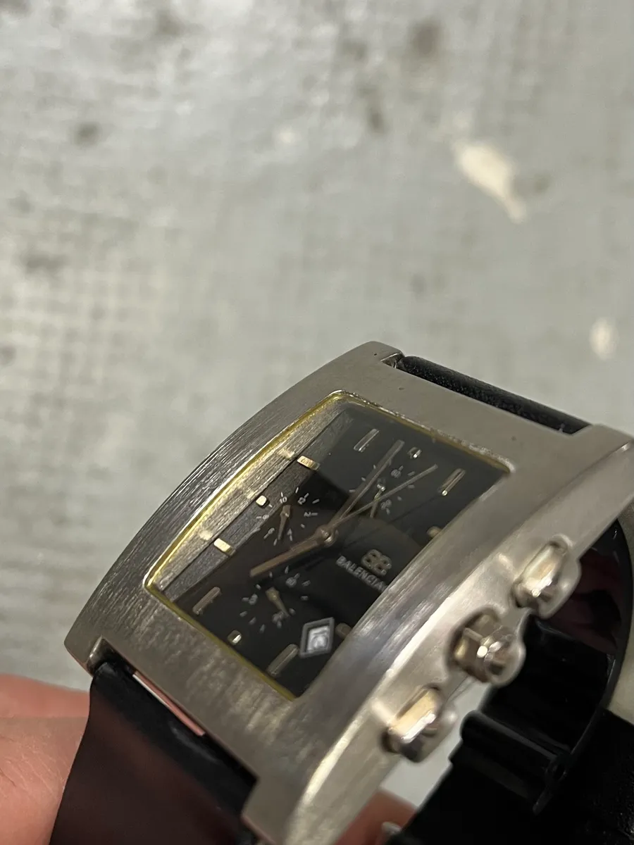Balenciaga Paris Black Leather Minimalist Watch - Image 14