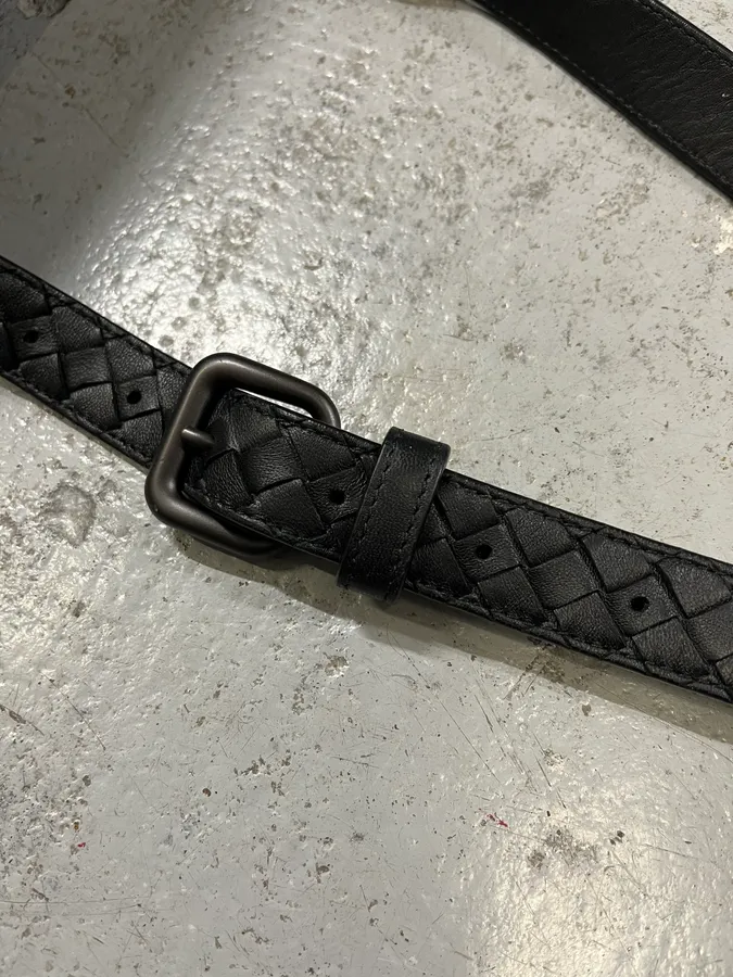 Bottega Veneta Black Leather Belt Bag - Image 5
