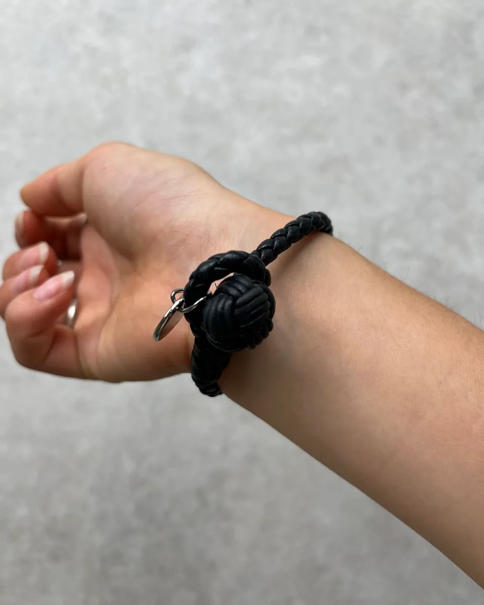 Bottega Veneta Black Leather Woven Bracelet - Image 4