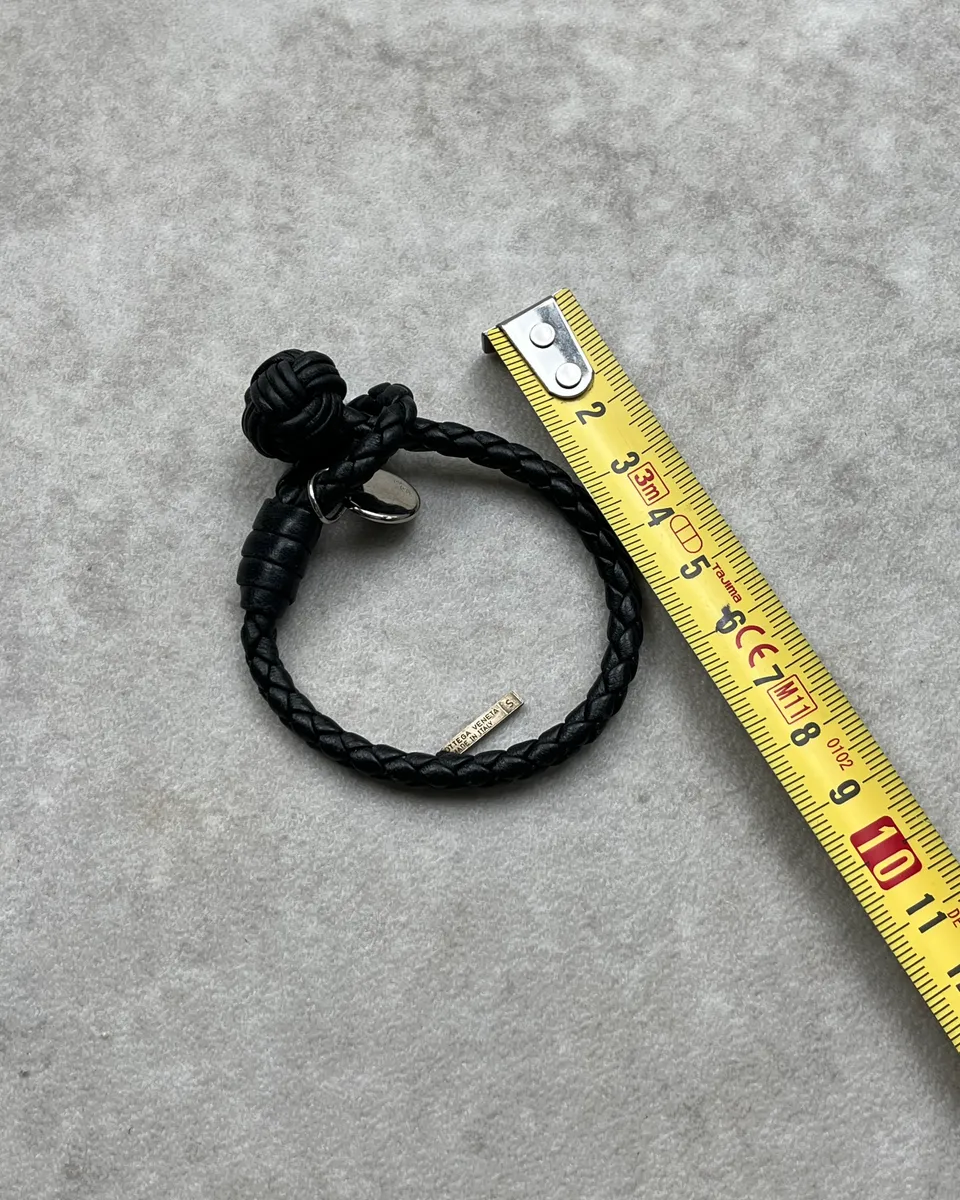 Bottega Veneta Black Leather Woven Bracelet - Image 7