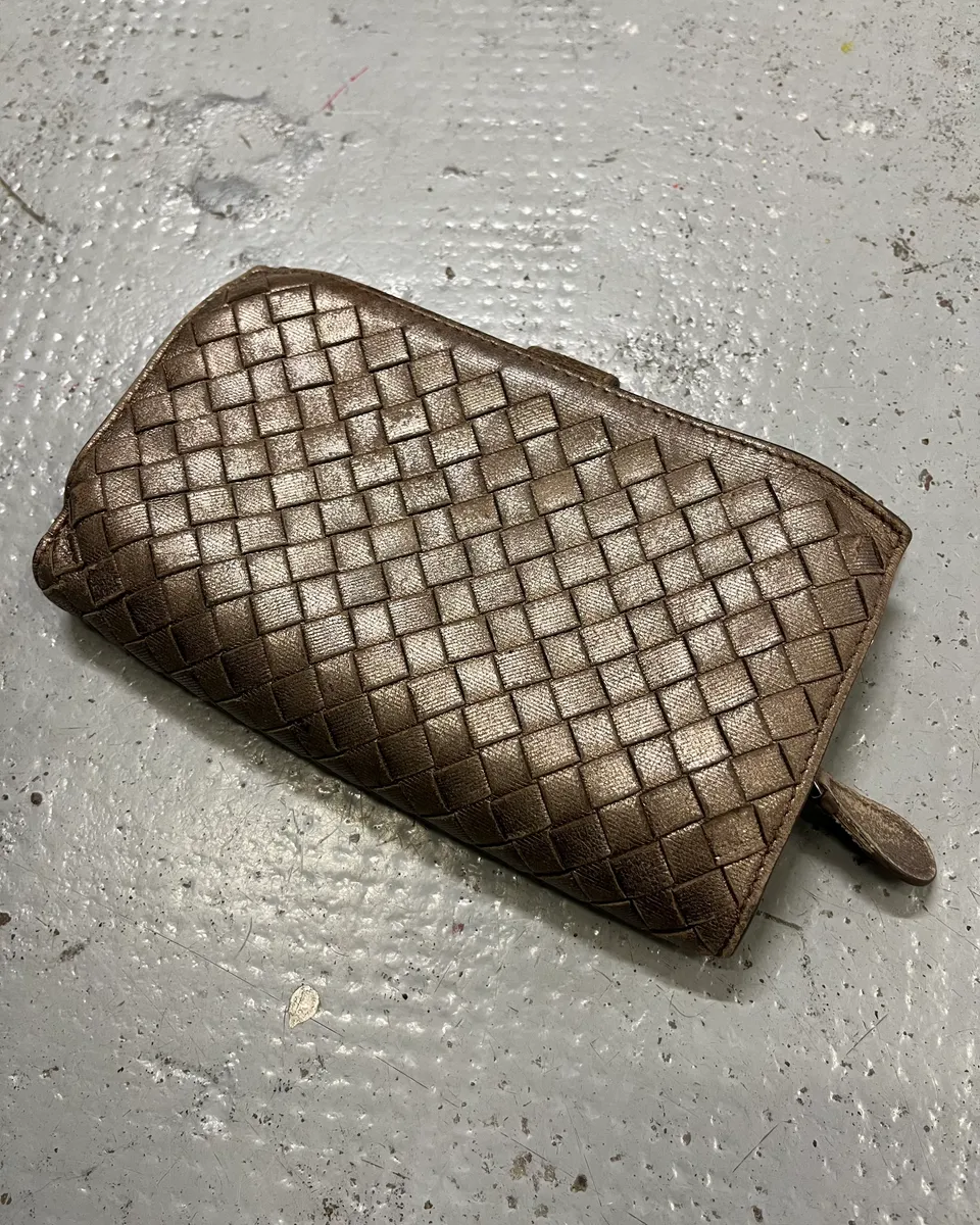 Bottega Veneta Bronze Leather Intrecciato Wallet - Image 3