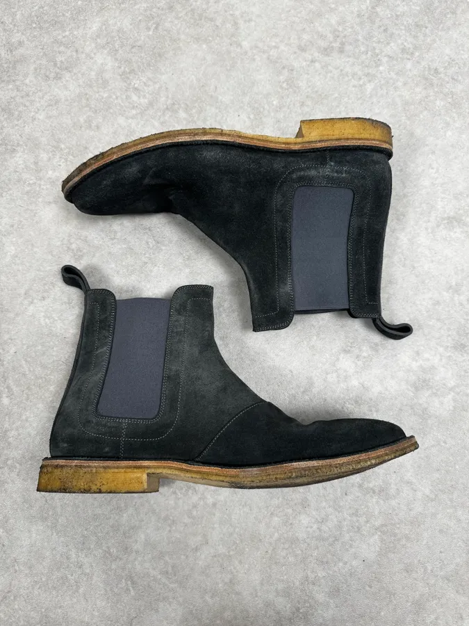 Bottega Veneta Clear Faded Black Suede Chelsea Boots - Image 3