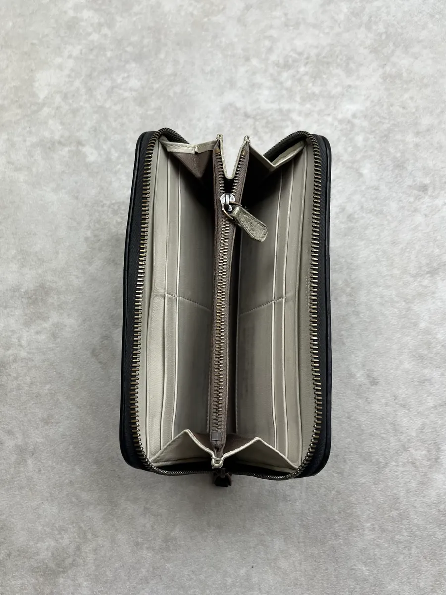 Bottega Veneta Woven Intrecciato Black Leather Wallet - Image 4