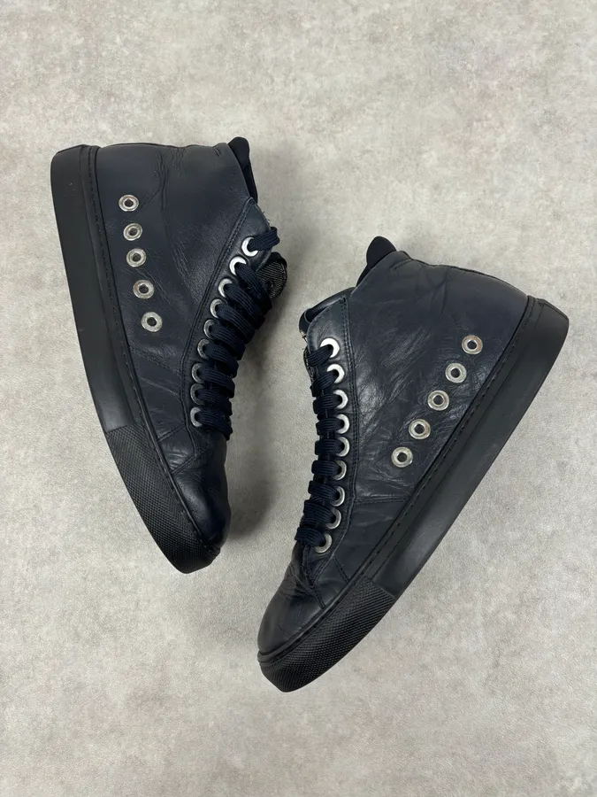 Cesare Paciotti Navy Eyelet Leather High Sneakers - Image 4