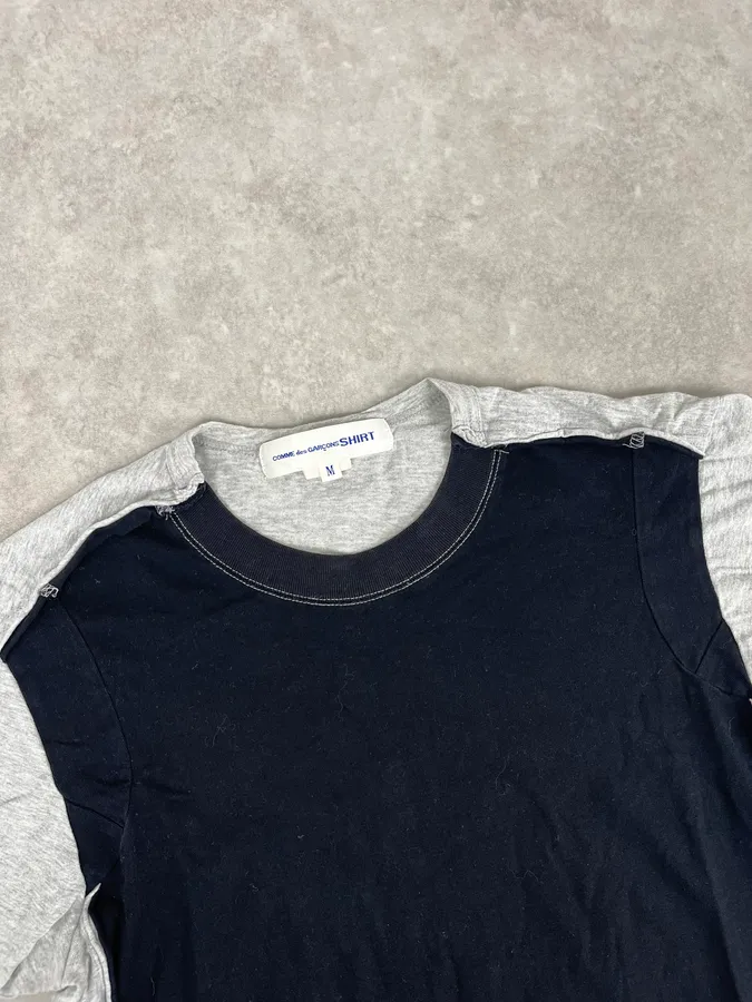 Comme des Garçons Grey Contrast Stitch T-Shirt - Image 5