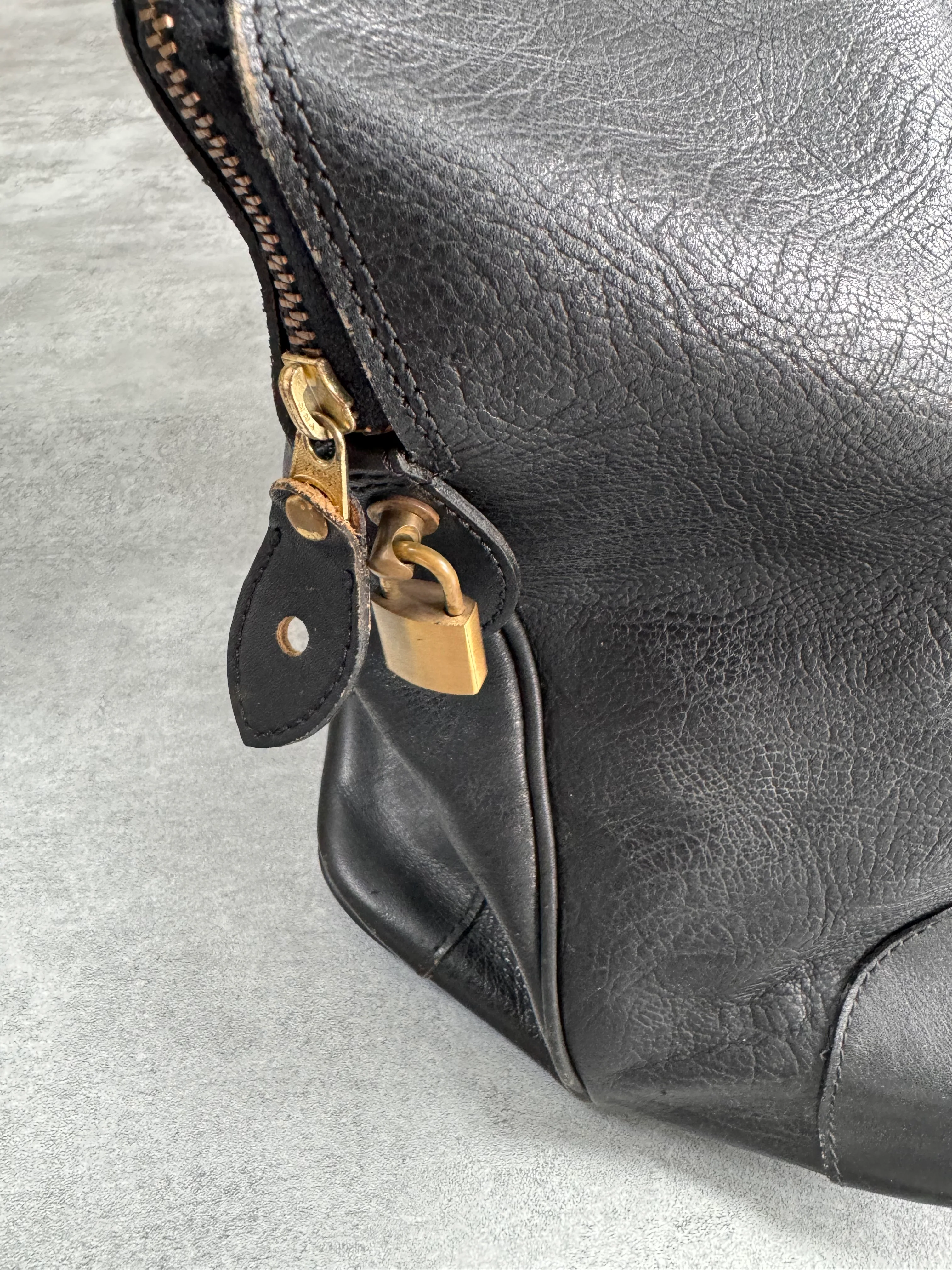 1990s Comme Des Garçons Tricot Weekend Leather Bag (OS) - Image 3
