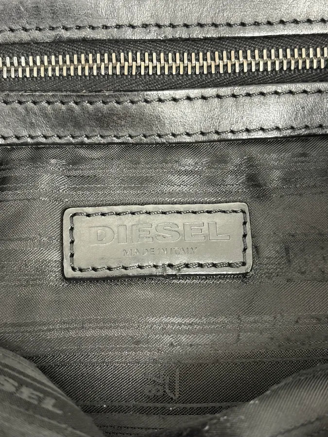 Diesel Black Leather Avant-Garde Shoulder Bag - Image 12
