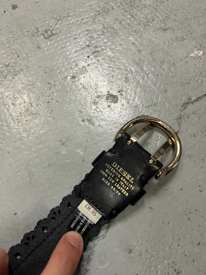 Diesel Full Zip Black Leather Belt - Image 9
