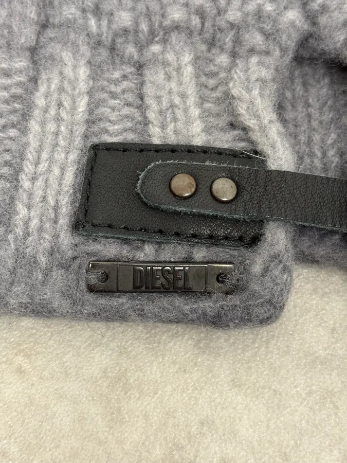 Diesel Grey Wool Attached Beanie - Image 7