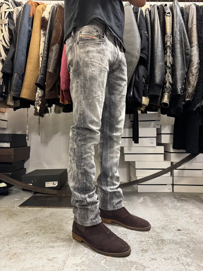 Diesel White & Grey Bleached Effect Slim Denim Jeans - Image 3