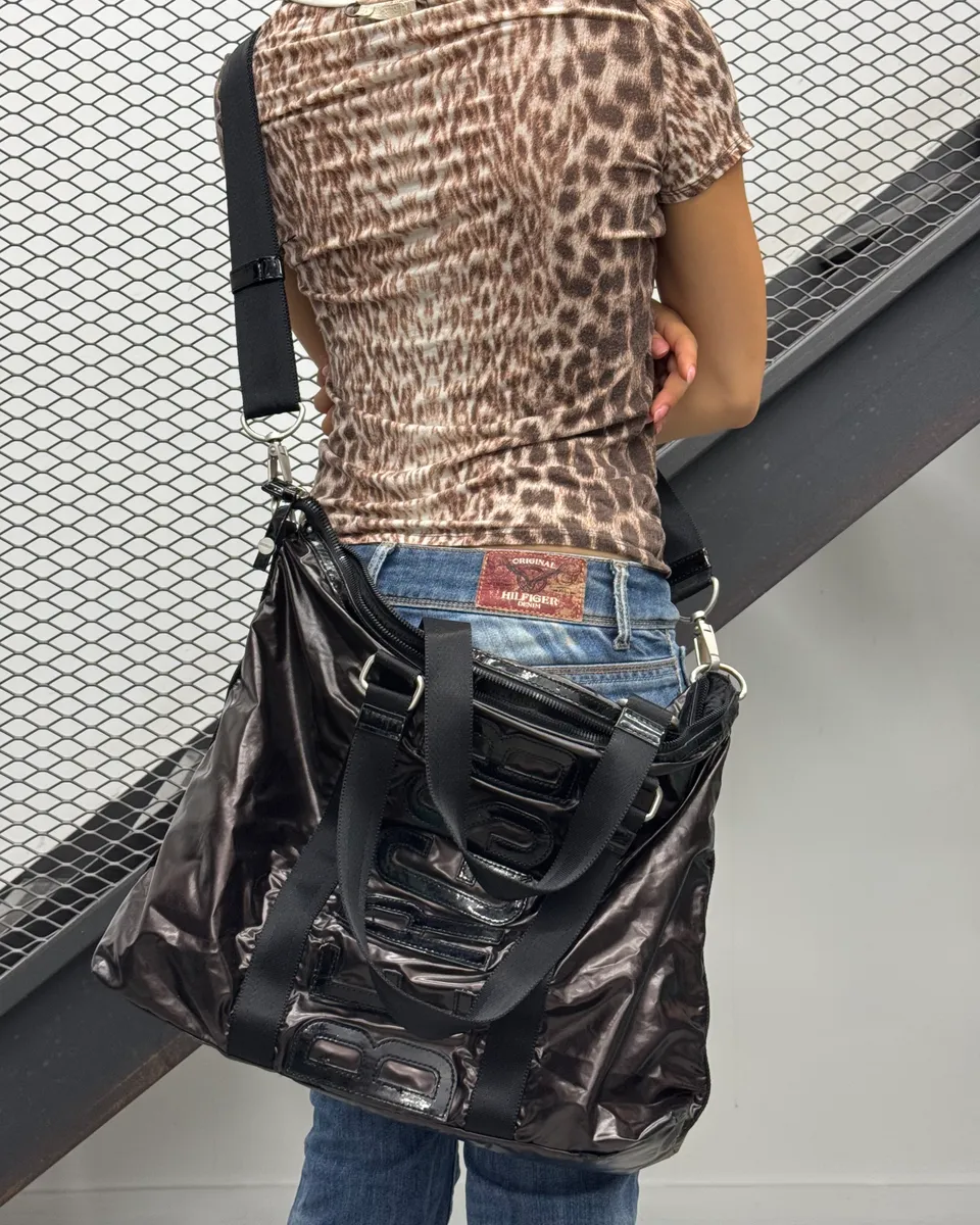 Dirk Bikkembergs Black Handle Dark Brown Sport Bag - Image 3