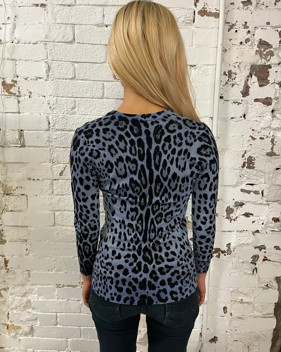 Dolce & Gabbana Blue Leopard Knit Distressed Sweater - Image 2