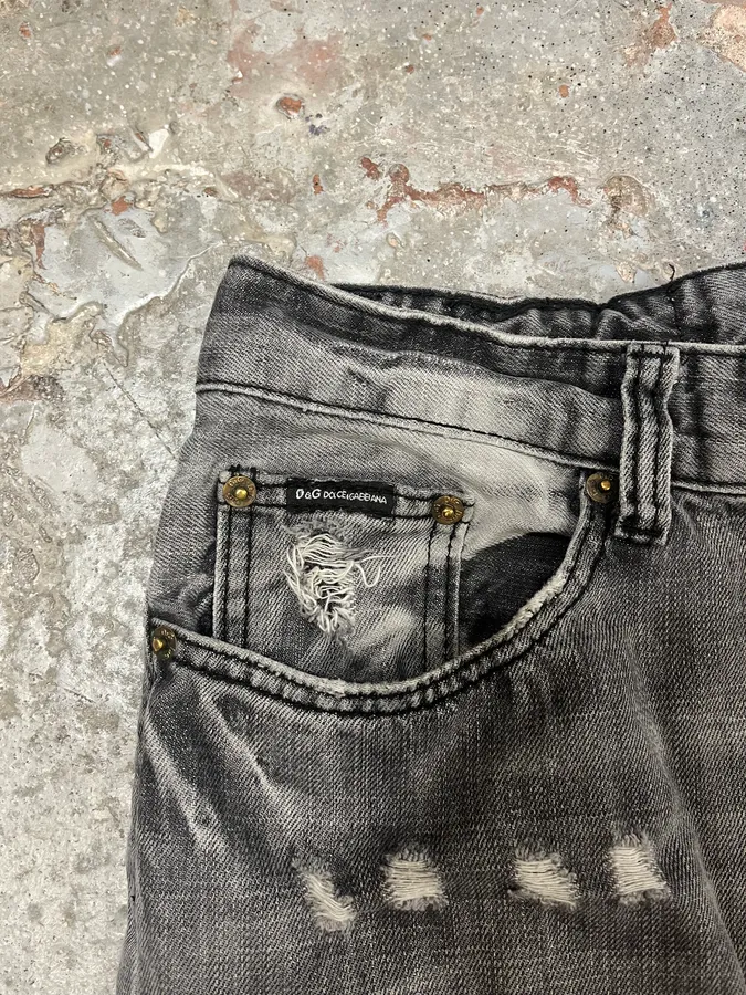 Dolce & Gabbana Distressed Grey Denim Jeans - Image 8