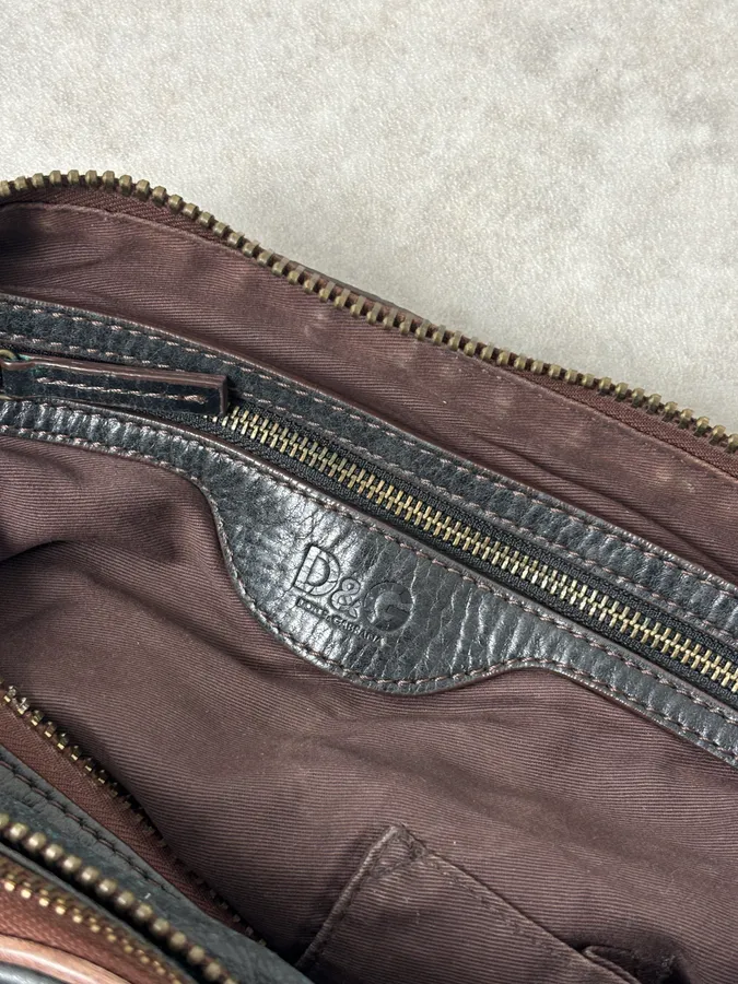 Dolce & Gabbana Faded Black Leather Messenger Bag - Image 12