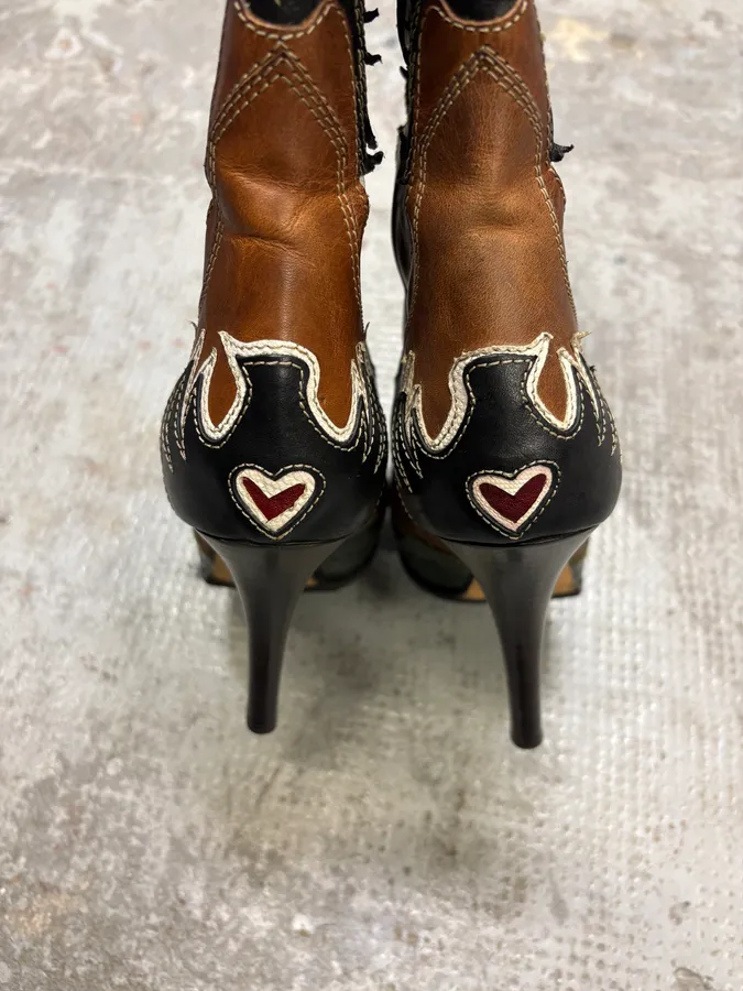 Dolce & Gabbana Leather Cowboy Santiags Star Heels Boots - Image 3