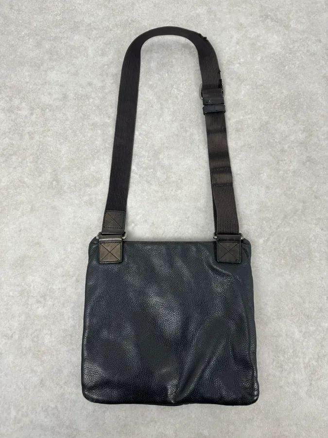 Dolce & Gabbana Lock Black Leather Shoulder Bag - Image 8