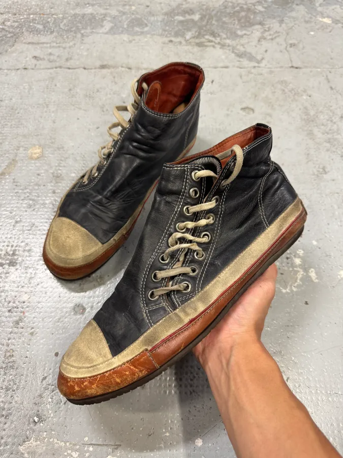 Dries Van Noten Asymmetrical Laced Leather Shoes