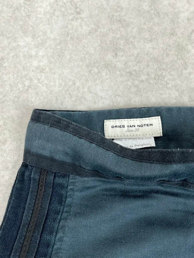 Dries Van Noten Navy Baloon Short Pants - Image 9