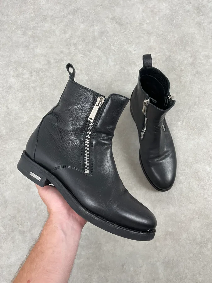 Dsquared2 Black High Leather Zip Boots