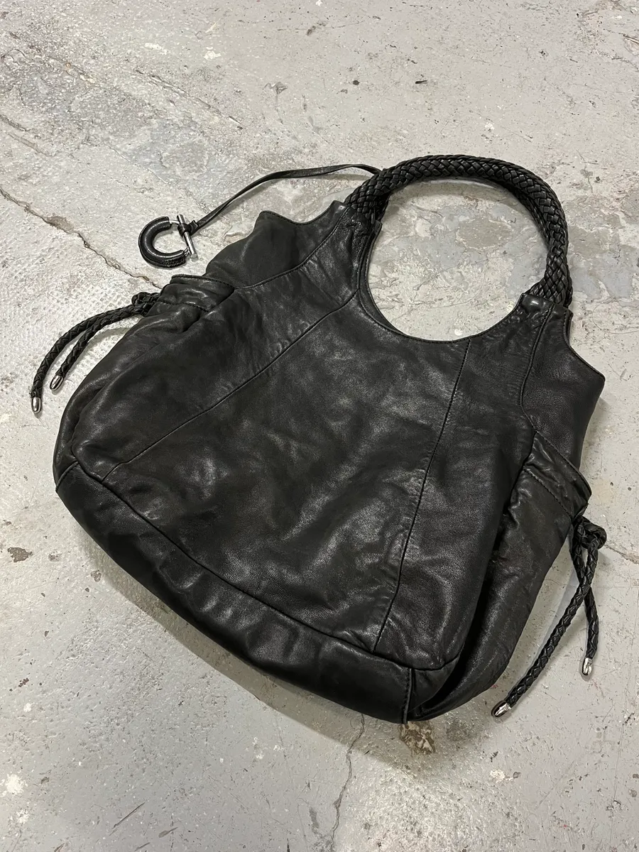 Ferragamo Hobo Black Leather Premium Bag
