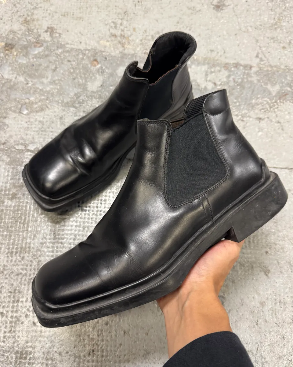 FW2000 Prada Black Leather Squared Toe Boots