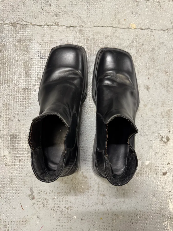 FW2000 Prada Black Leather Squared Toe Boots - Image 3