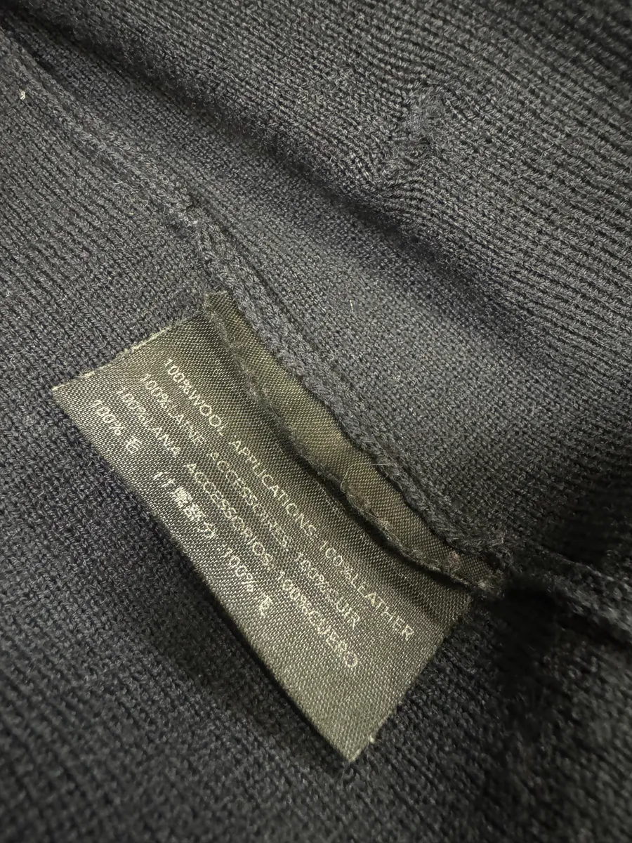 FW2000 Prada Navy Zip-up Sweater - Image 11