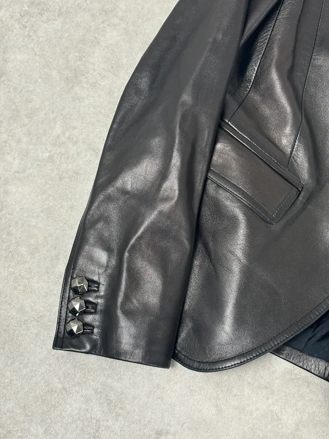 FW2001 Gucci Black Leather Minimal Blazer Jacket by Tom Ford - Image 9