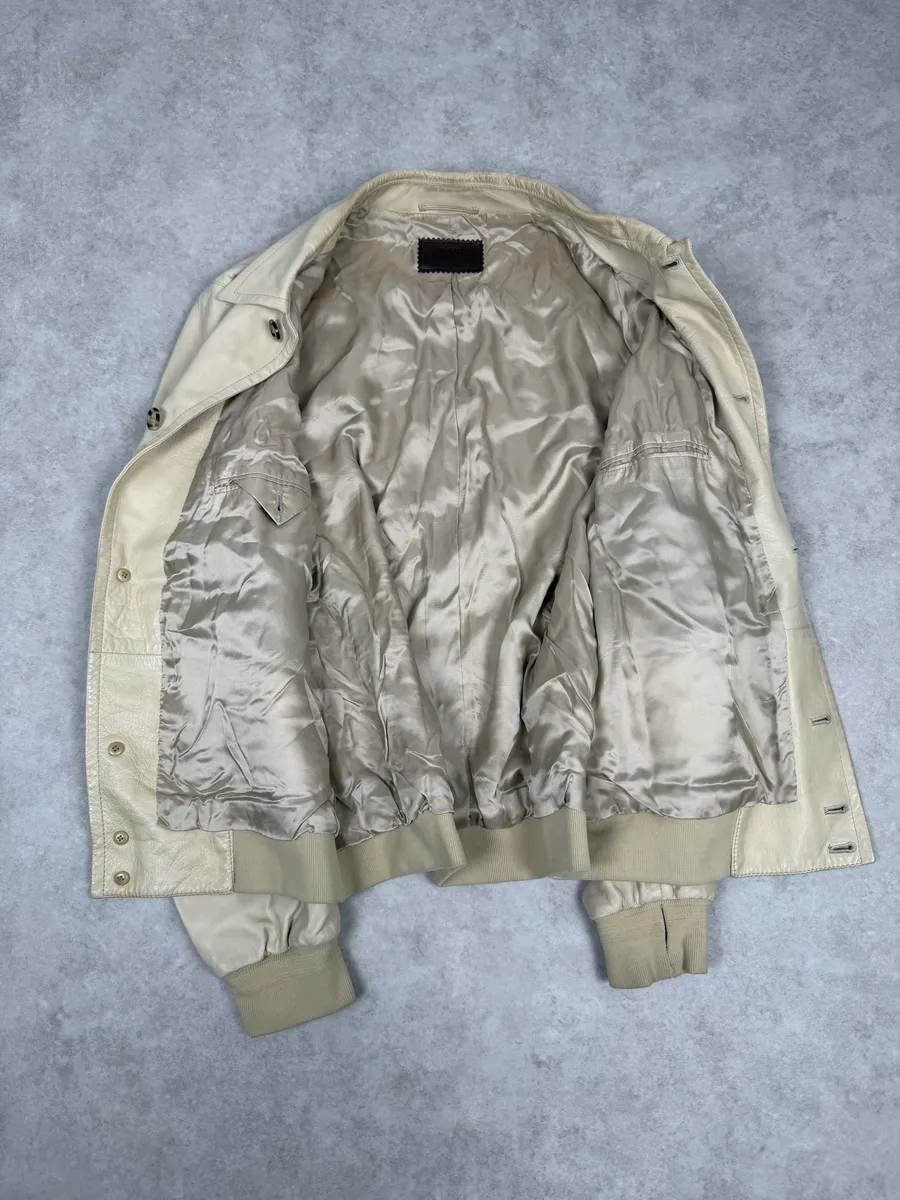 FW2002 Prada Beige Buttoned Leather Classy Jacket - Image 6