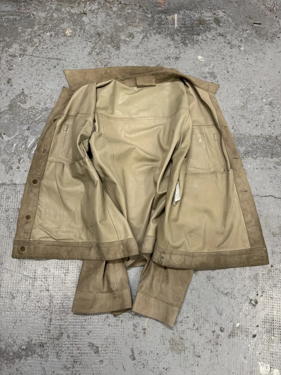 FW2002 Prada Beige Trucker Suede Leather Jacket - Image 5