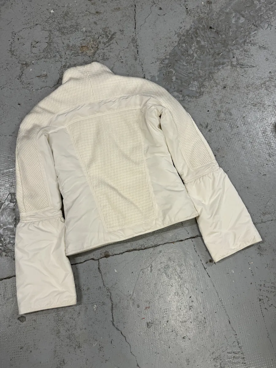 FW2004 Gucci Creamy White Astro Puffer Jacket by Tom Ford - Image 8