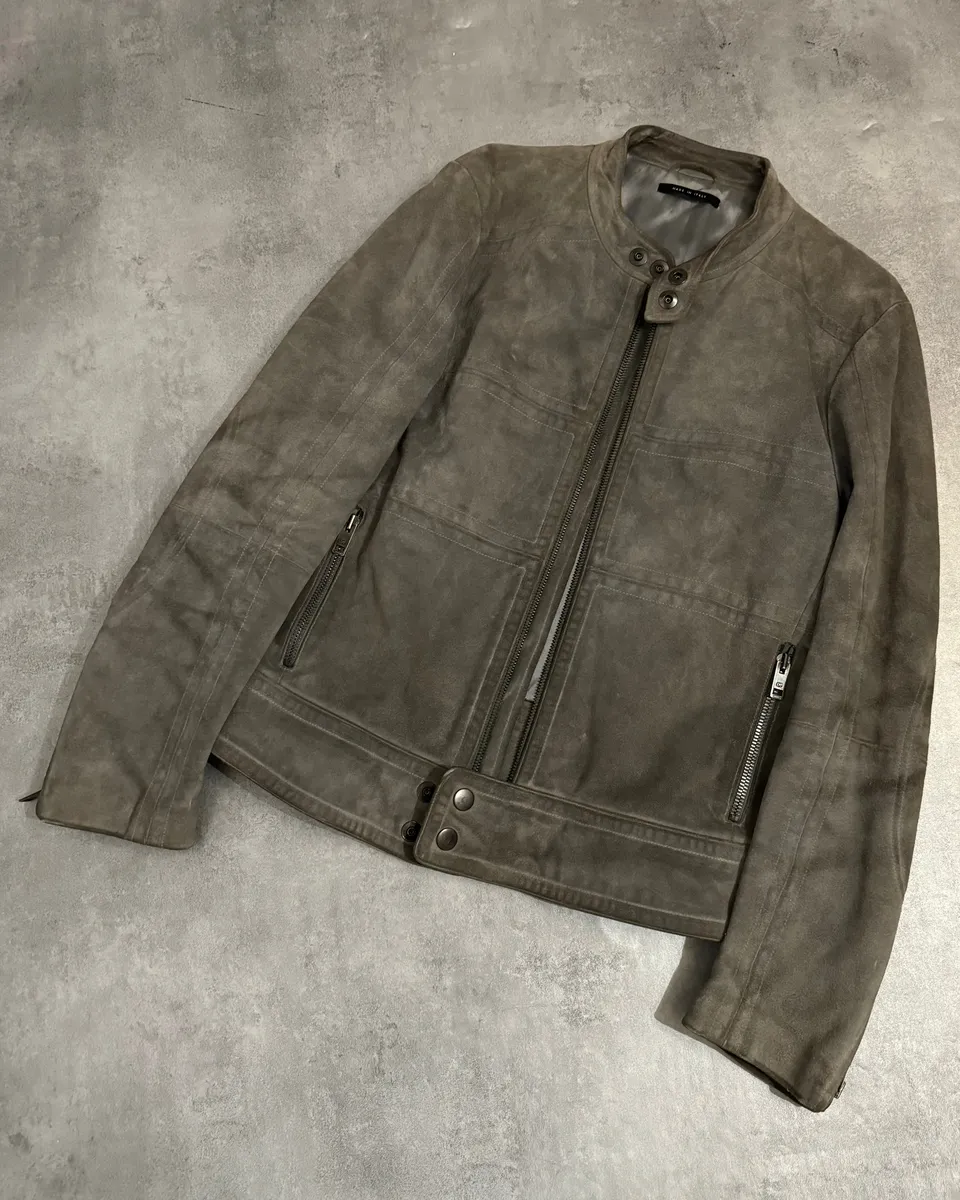 FW2004 Gucci Tern Eroded Biker Padded Leather Jacket by Tom Ford - Image 4